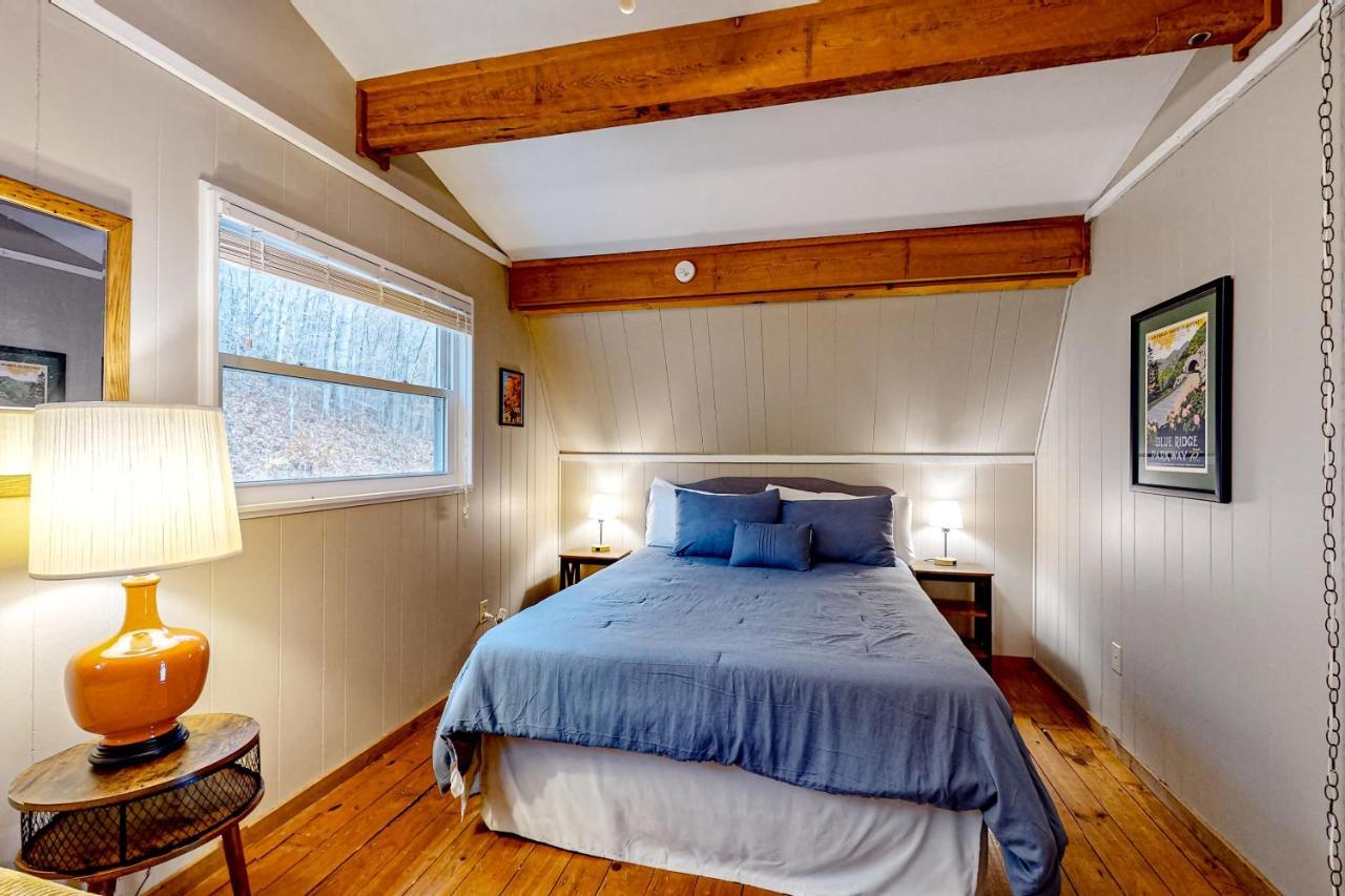 Bryson Chalet Брайсон-Сити Экстерьер фото